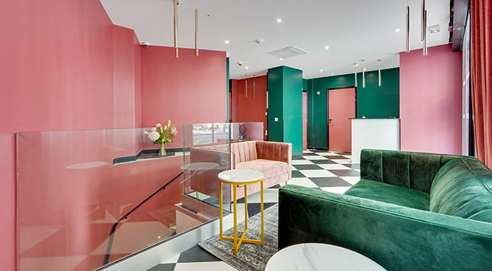 B Square Inn Services - Hotel B Square